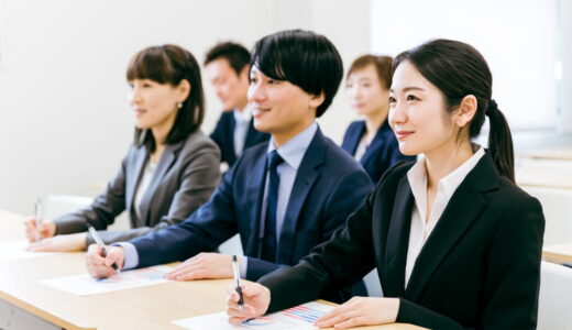 正社員・契約社員の違いとは？雇用期間、待遇、キャリアパスまで解説